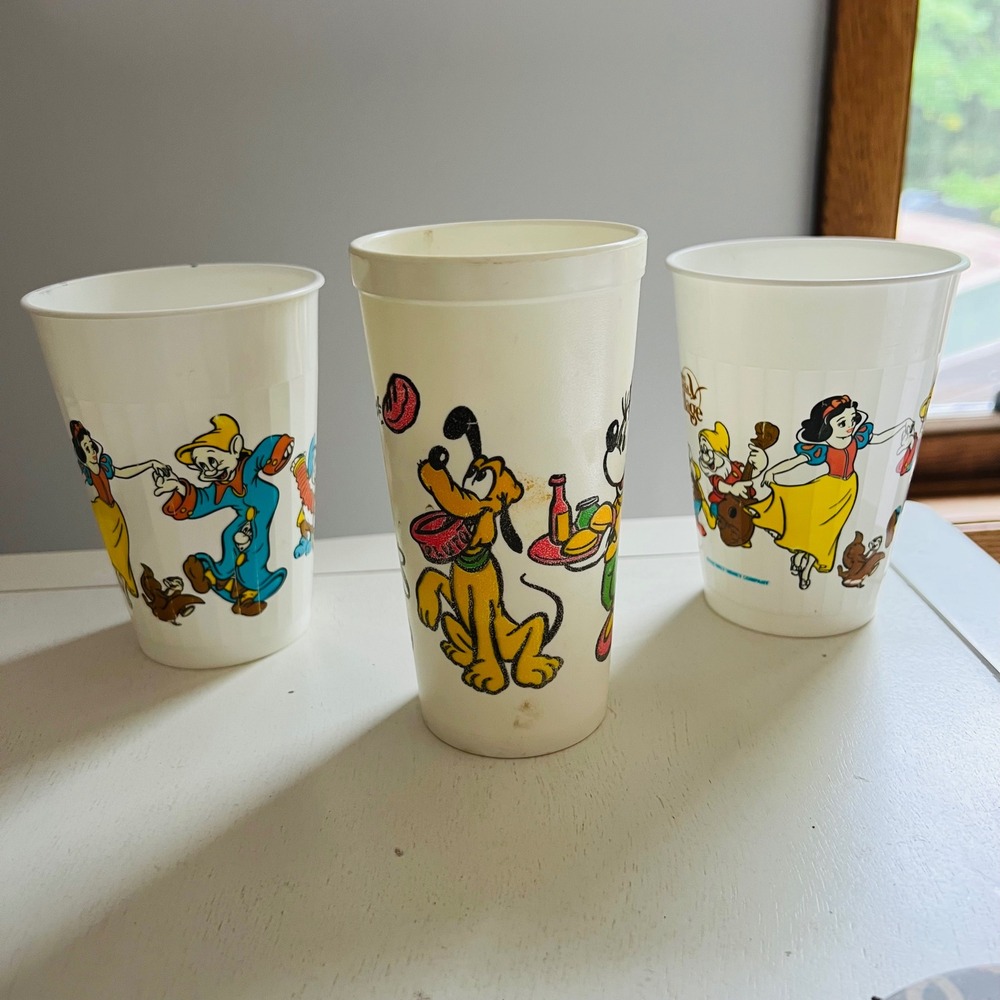Vintage Walt Disney World Village Plastic Cups Mickey Snow White Set of 3
